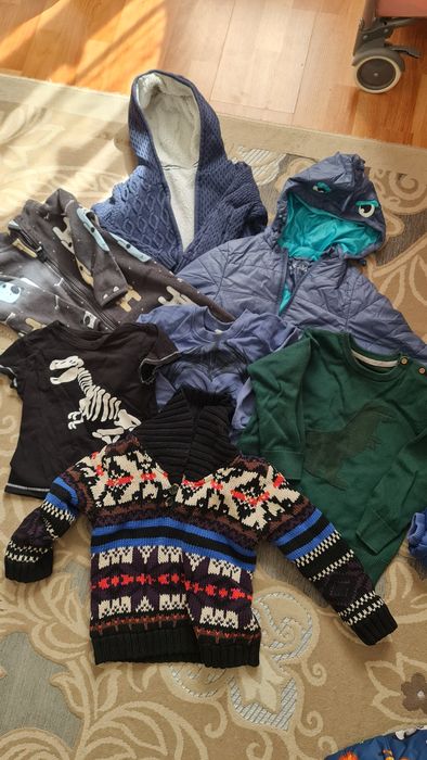 Продам детские вещи