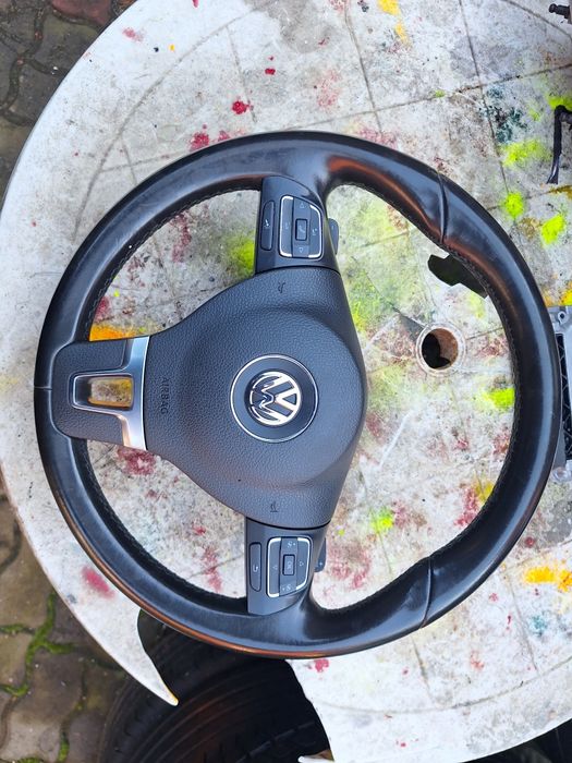 Volan piele cu padele si comenzi volan,airbag  VW Golf 6,Passat,CC,Tou