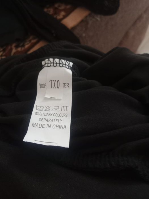 Продам вещи новые.