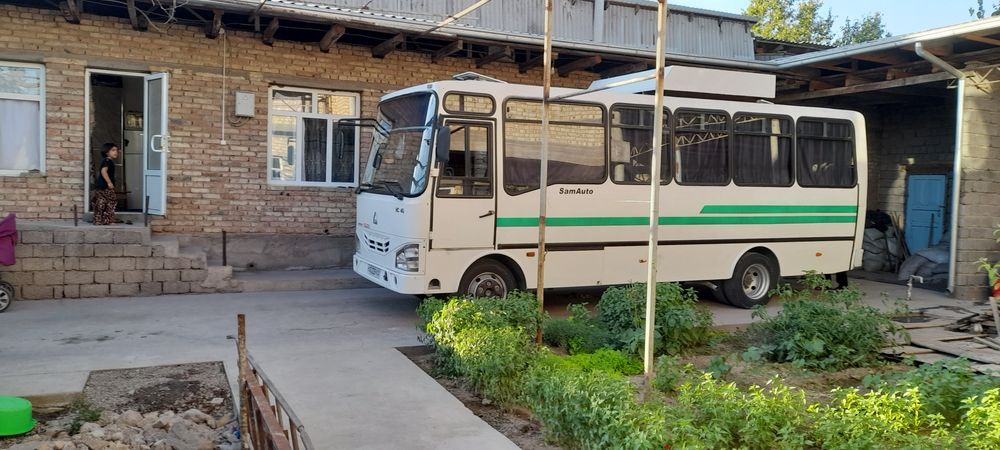 Продается автобус Исузи НС 40   2018 года  Метан