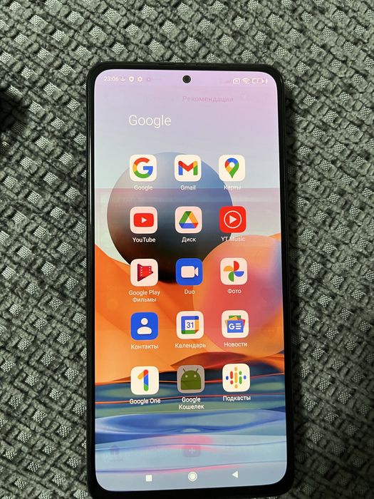 продам телефон xiaomi Redmi Note 10 Pro
