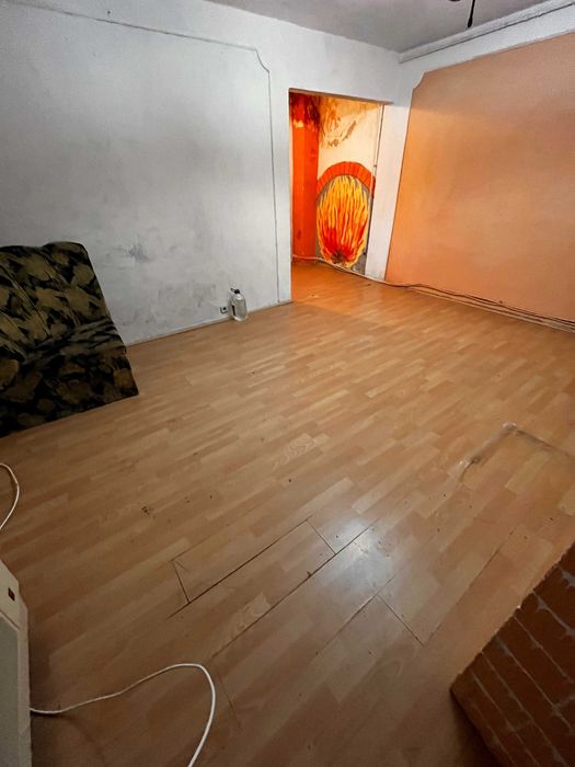 APARTAMENT CU 2 CAMERE - Cartierul Mihai Viteazul I , CAREI