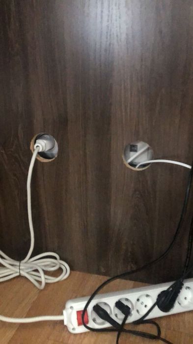 Сборщик мебели. Петли замена. Икея сборка.