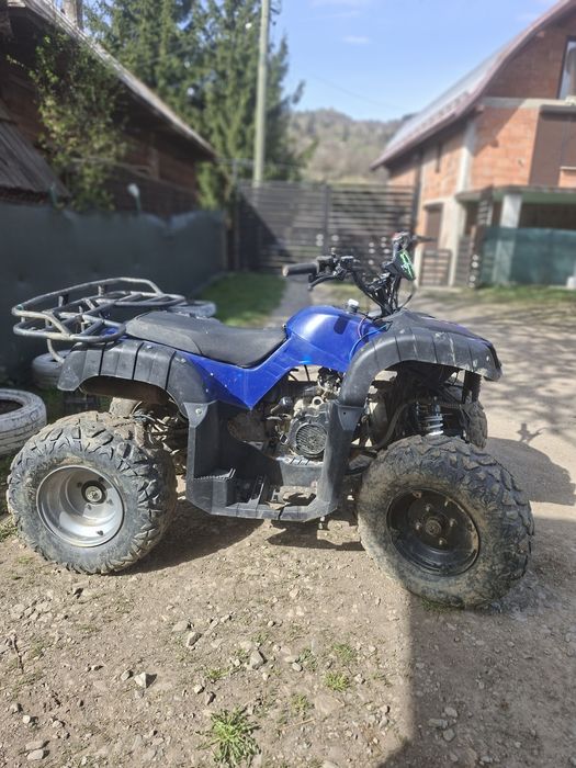 Vând atv jrh 200