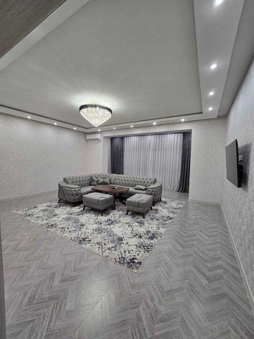 Айбек м. 3 ком GABUS с ремонтом укомплектованая