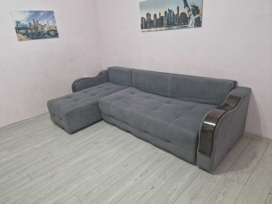 Продам угловой диван б/у