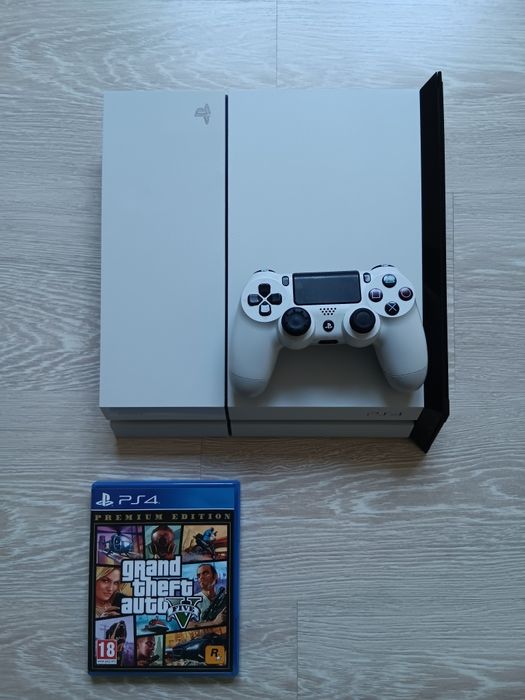 ps4 white si gta 5 playstation 4 si grand theft auto 5