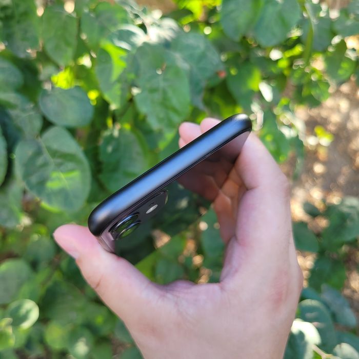 IPhone 11  64 GB