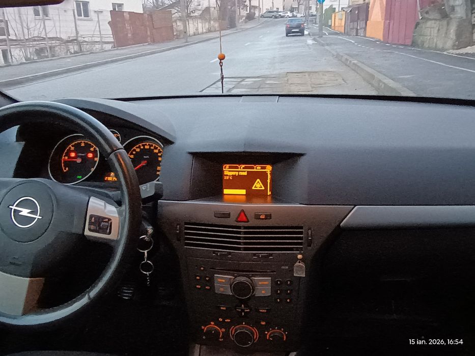 Opel Astra H 1.7 cdti