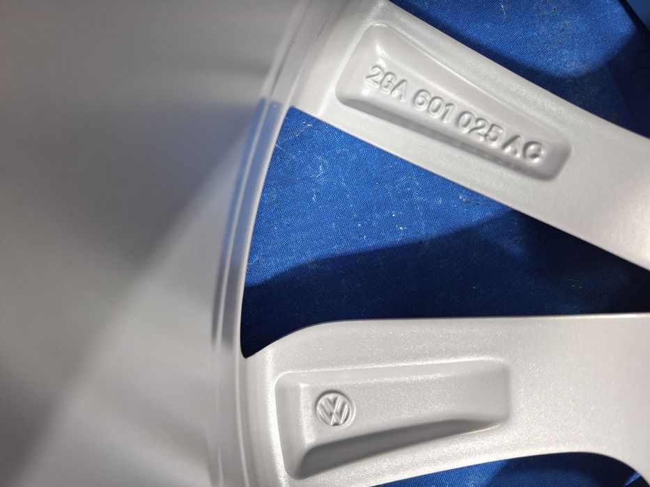 1 Janta Aliaj 5x112 17'' OEM VW T-ROC Golf Passat Tiguan - 7J ET 45 !