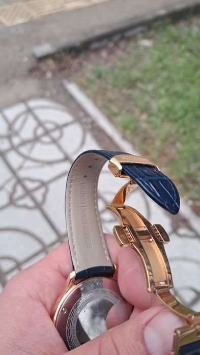 Наручные часы от Emperio