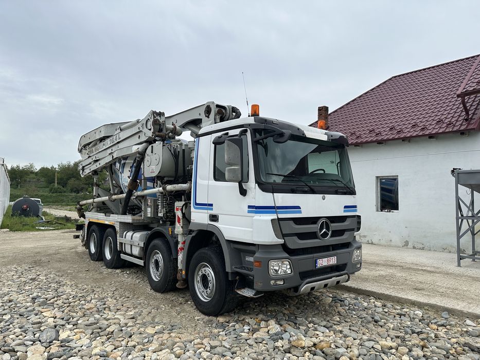 Autobetoniera - pompa Cifa