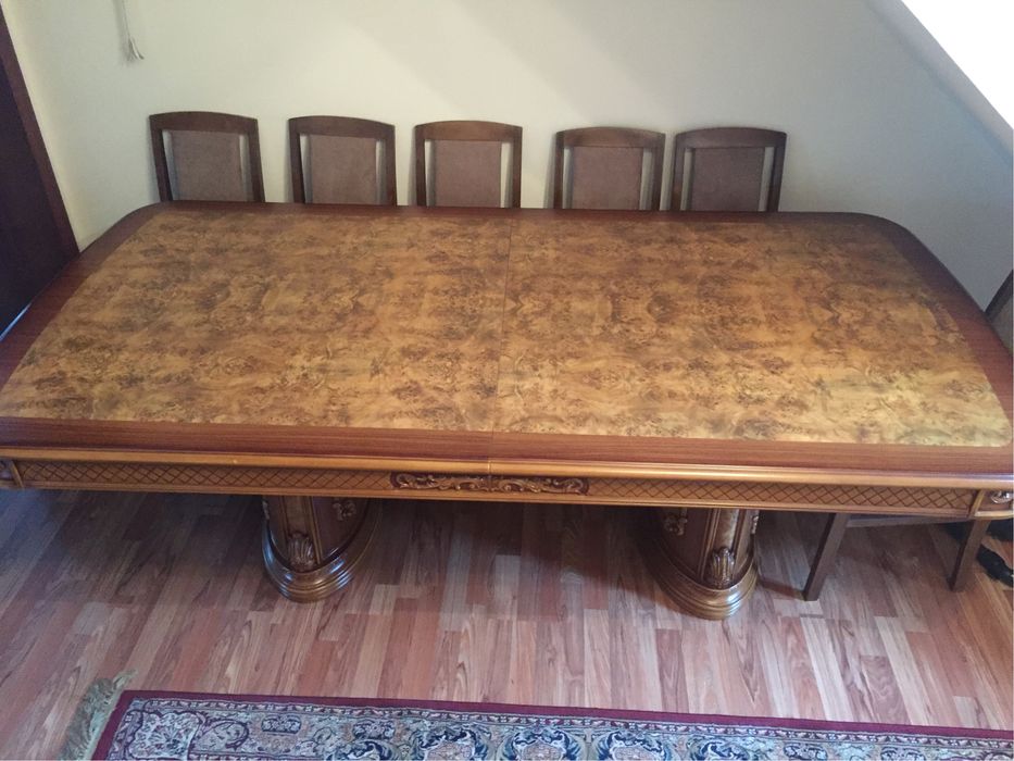 Продам стол, в хорошем состоянии