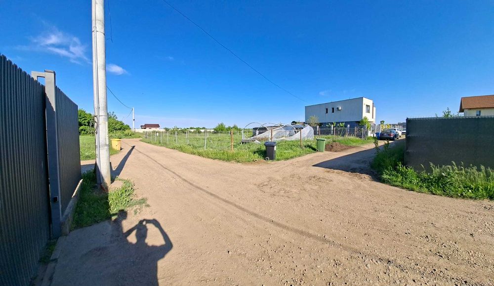 Teren intravilan colț 641 mp utili – Str. Magnoliei, Corbeanca Ostratu – utilități la lot