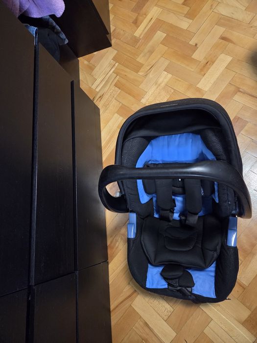 Бебешко кошче за кола Recaro