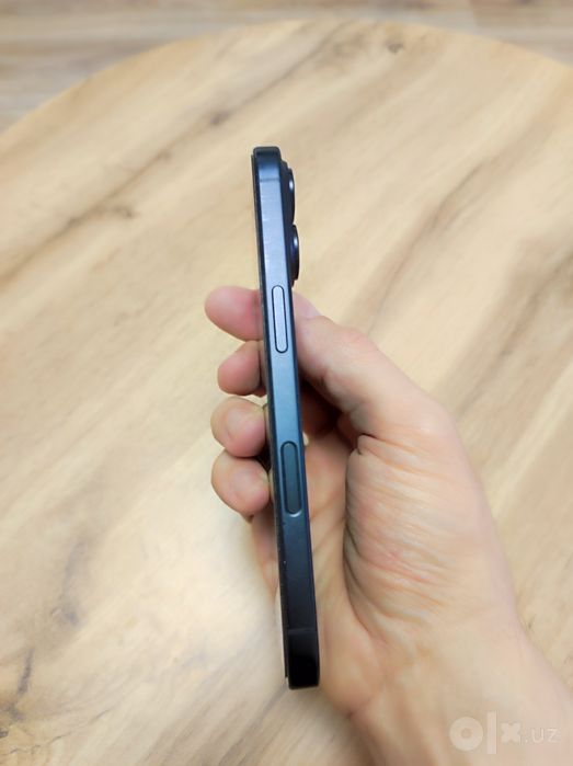 Продается срочно Iphone 16 512 gb black
