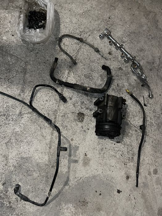 Запчасти на Мазда Трибут