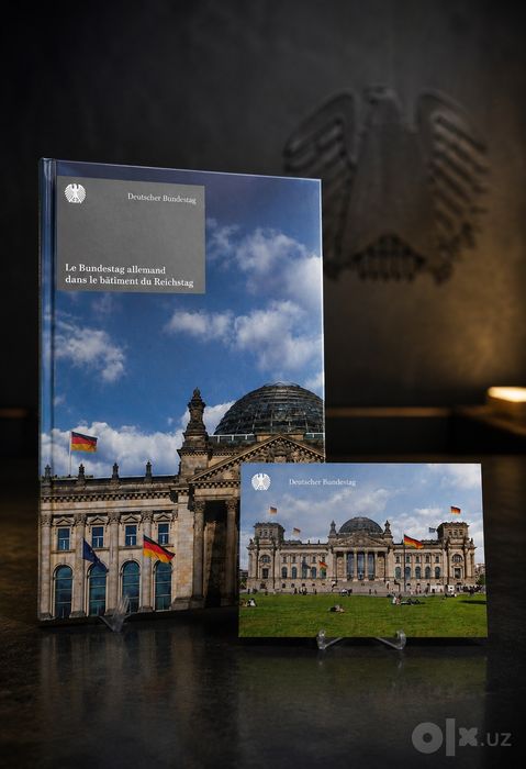 Новая Книга. The German Bundestag in the Reichstag Building.