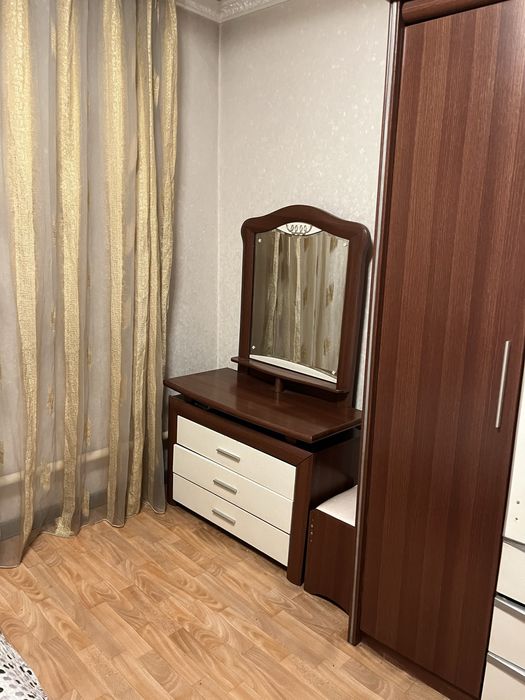 Спальный гарнитур