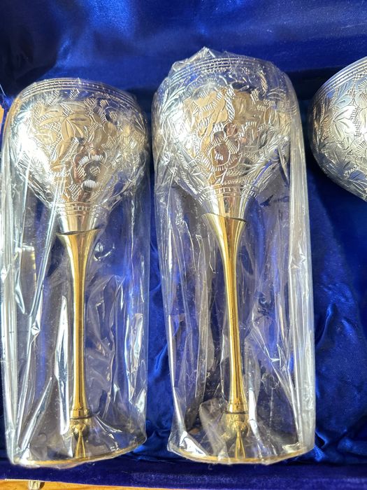 Набор бокалов (Индия)