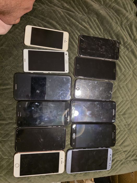 Телефони за части или ремонт на едро