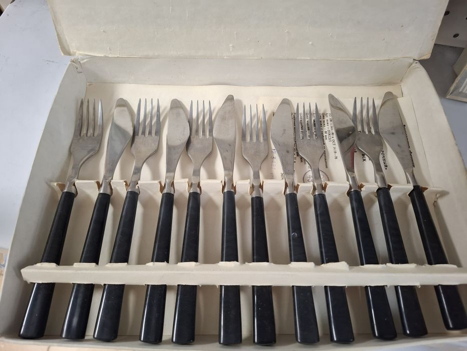 Винтидж комплект ножове и вилици „Ижорский завод“