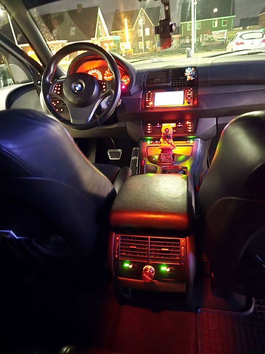 Vând BMW X5 e53 2004