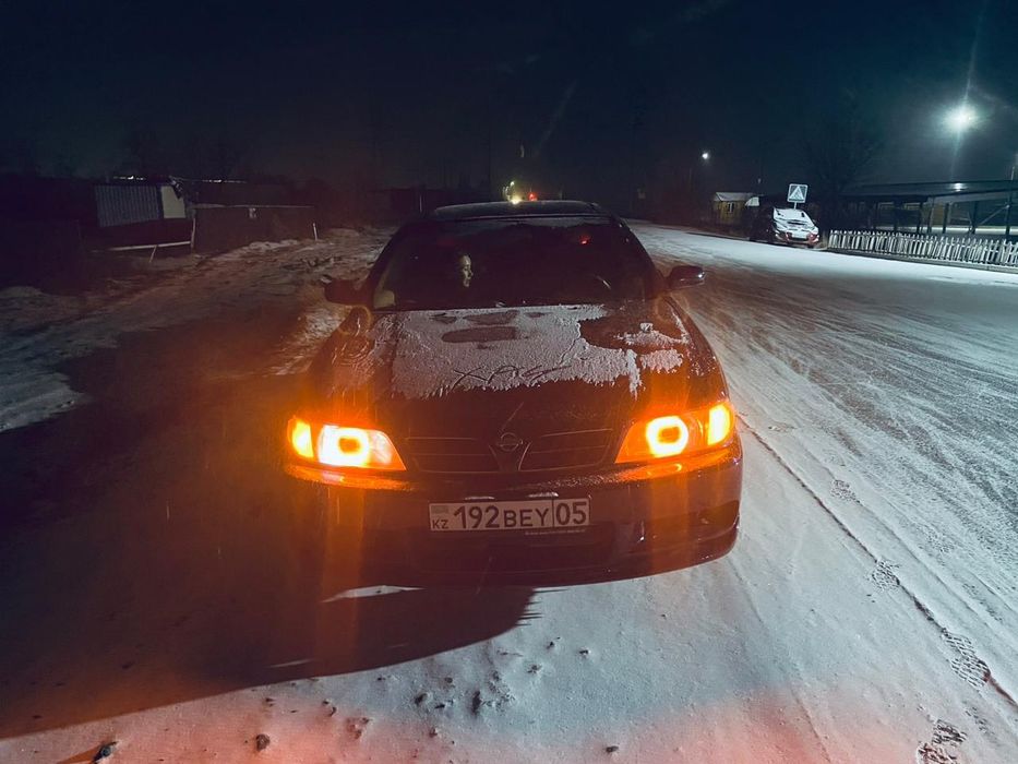 Продам машину Ниссан максима