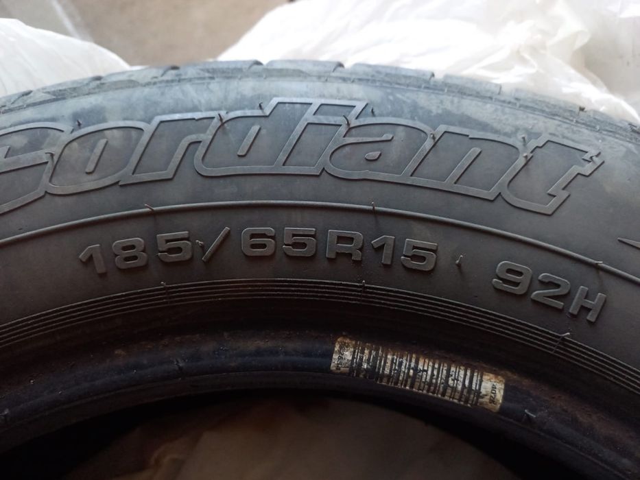 Шины р15 в хорошем сост