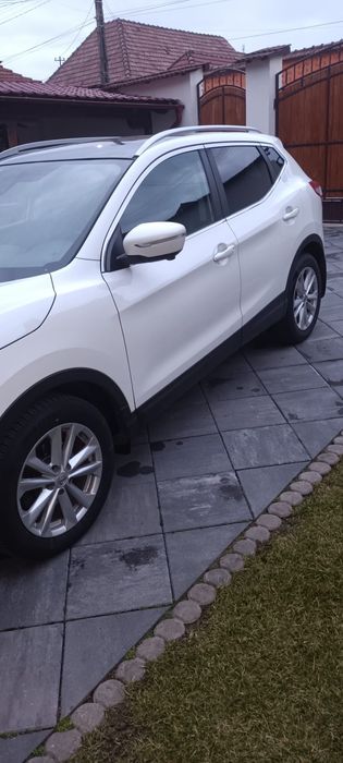 Nissan Qashqai  j11