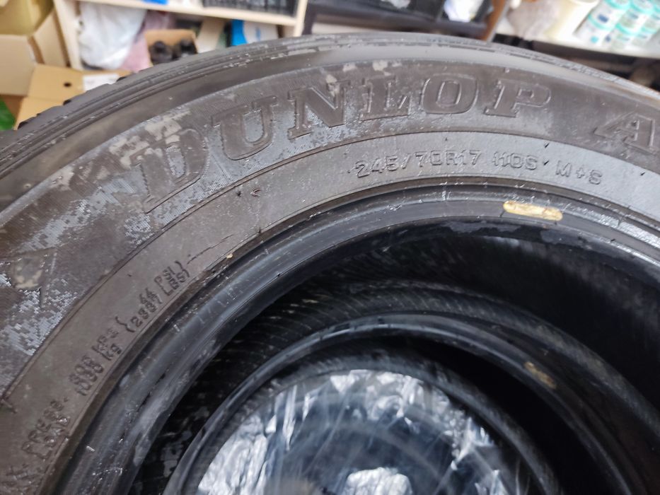 Продам шины 245/70 R17