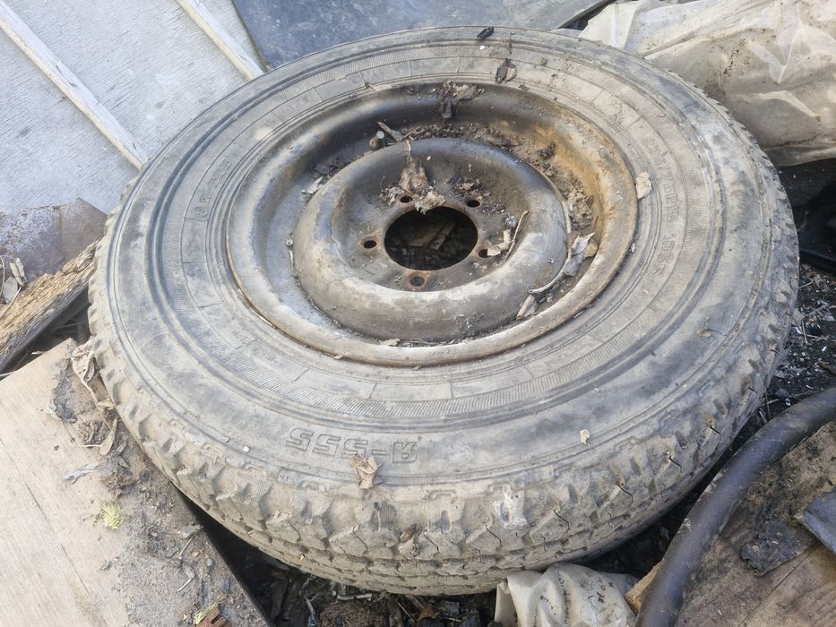 Шины с дисками на уаз