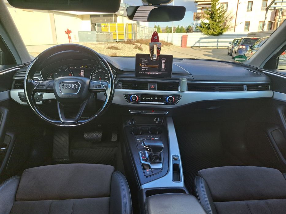 Vând Audi A4 2.0 TDI automat