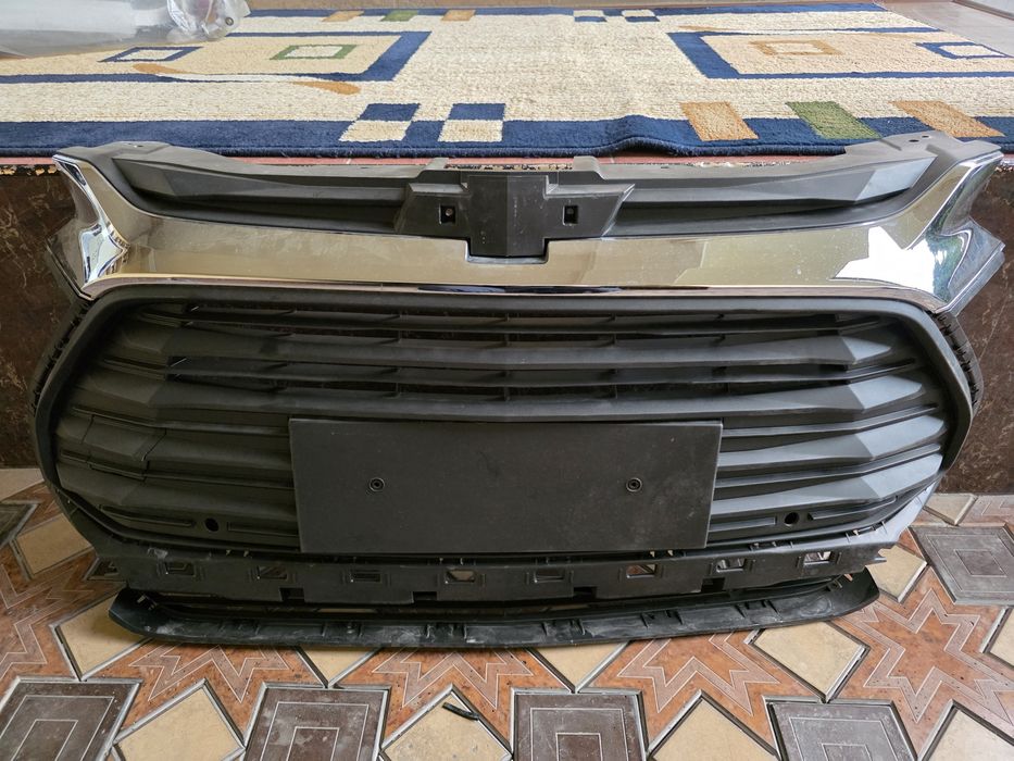 Tracker-2 Premier облицовка,орка бампер деталлари сотилади.