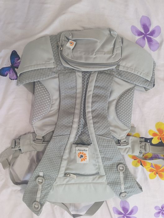 Ergobaby Omni Breeze