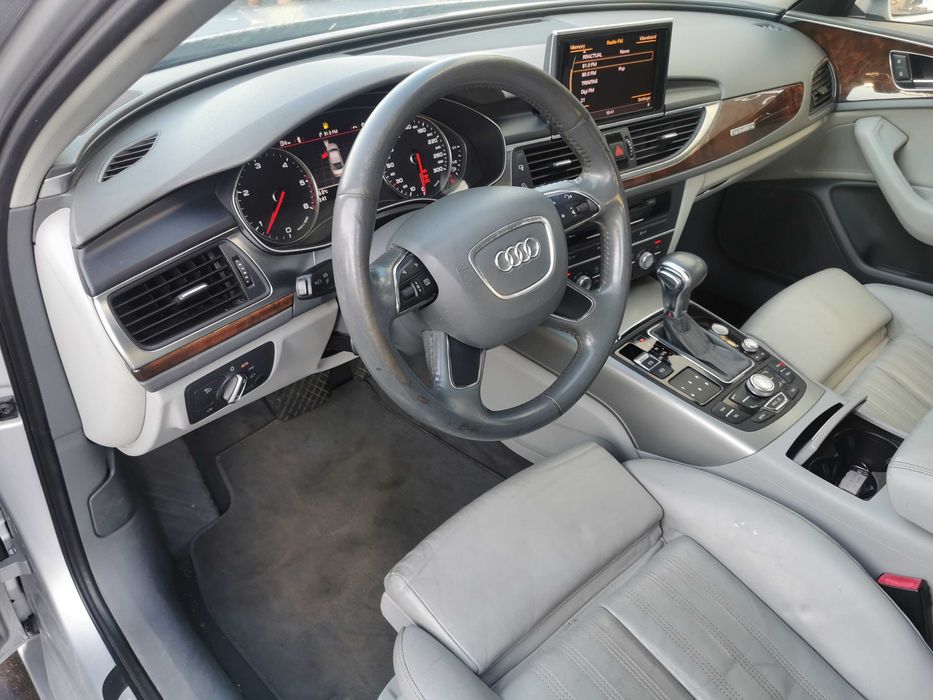 Dezmembrez audi a6 4g cod CDU/bara fata a6/stop a6/usa a6/capota a6/