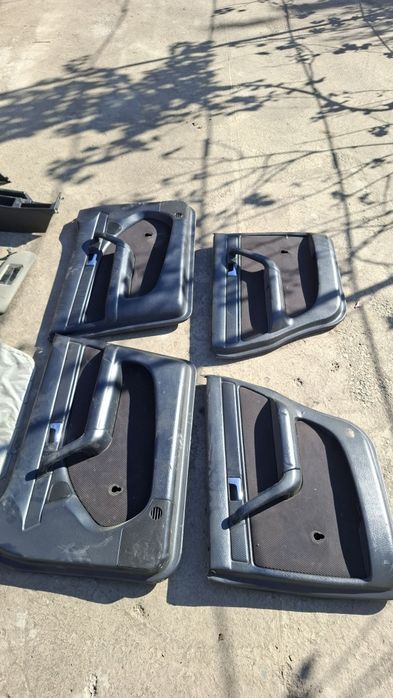 Audi c4  обшивка пластик