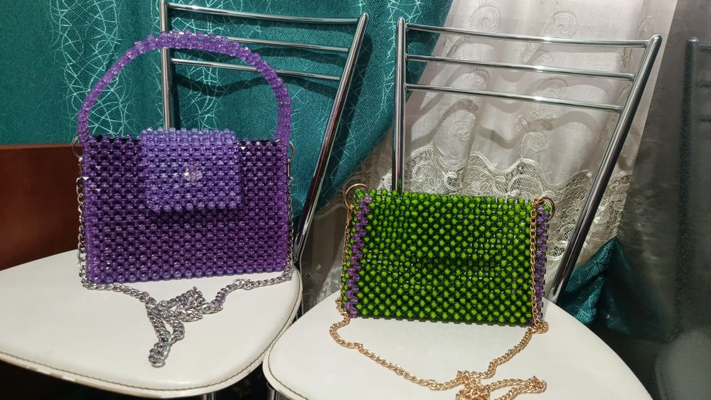 Сумки  из бусин ручная работа