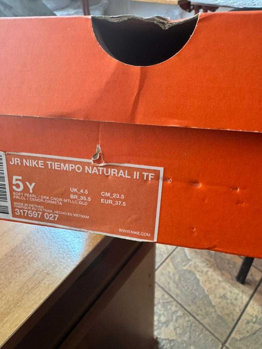 Ghete de fotbal copii nike