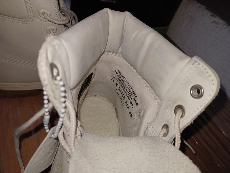 Боти Timberland бели
