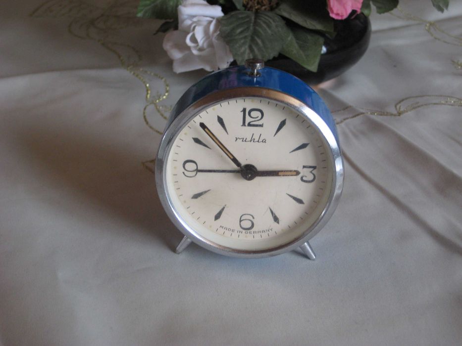 Старинни будилници от времето на СССР работещи