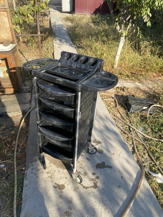 Помощник для парикмахера