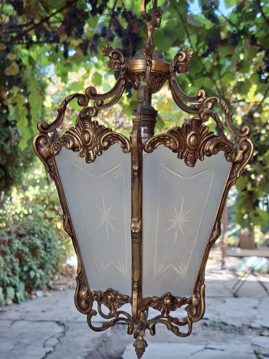Candelabru bronz, sticla gravata