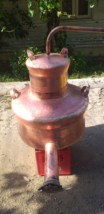 Vând cazan de țuică la 120 de Litri cu fundul  de 4 mm