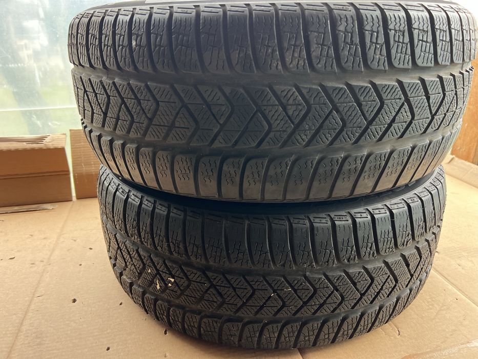 245 45 R19 Set 2 Anvelope Pirelli Sottozero3