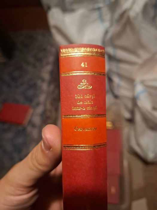 Vand cele 3 volume Adevarul