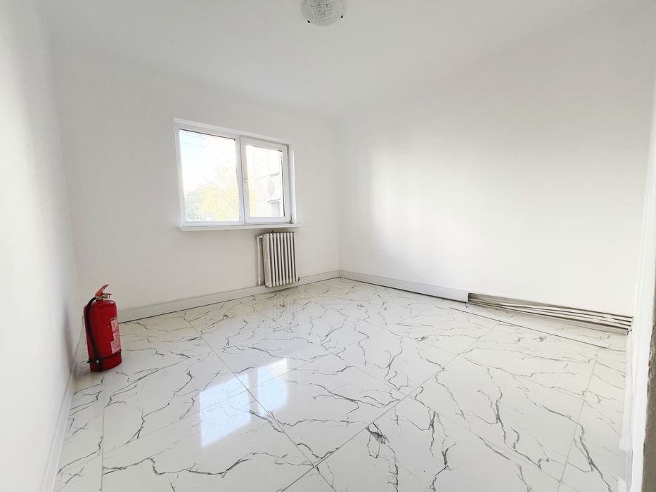 Proprietar/Spatiu zimbru/dacia/3 camere 2 bai/intrare bulevard/liber