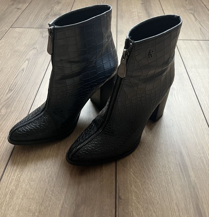 Сиви кожени боти ARMANI