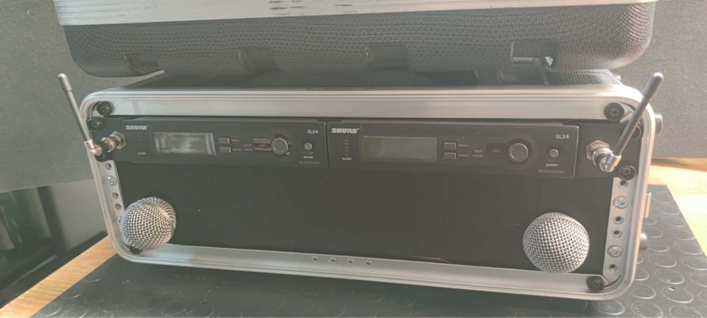 Микрофони- професионален сет 2х Shure SLX4/SLX2 SM58 (R5) в Кейс Proel