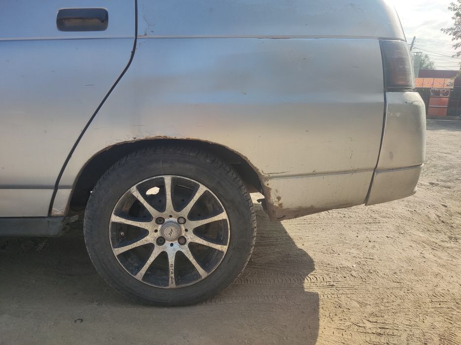 Автомобиль Ваз 2111